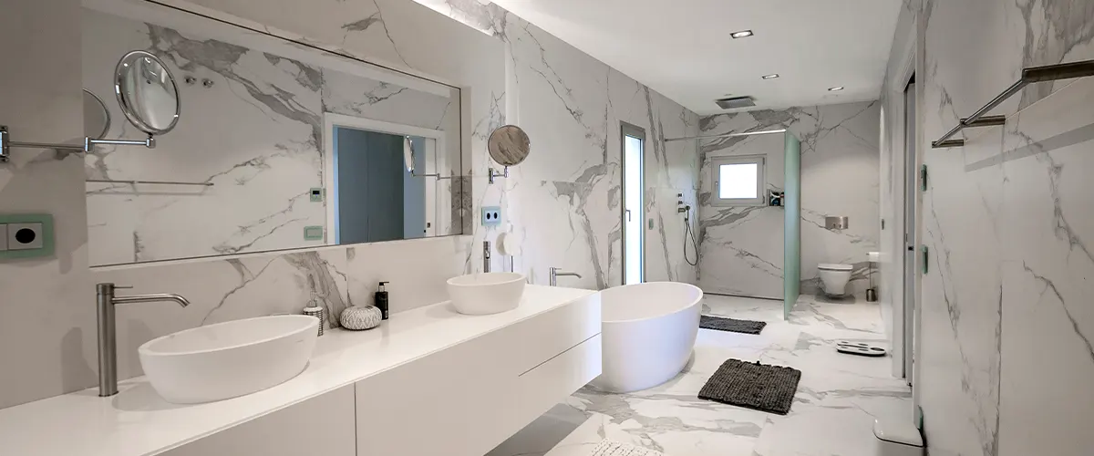 marble modern bathroom